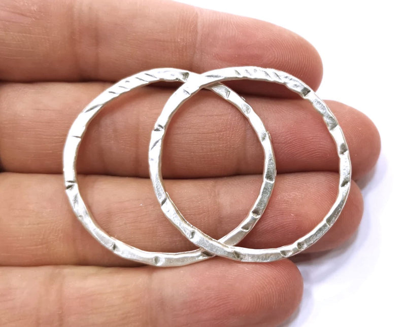 5  Silver Charms Antique Silver Plated Charms (40mm) G18295
