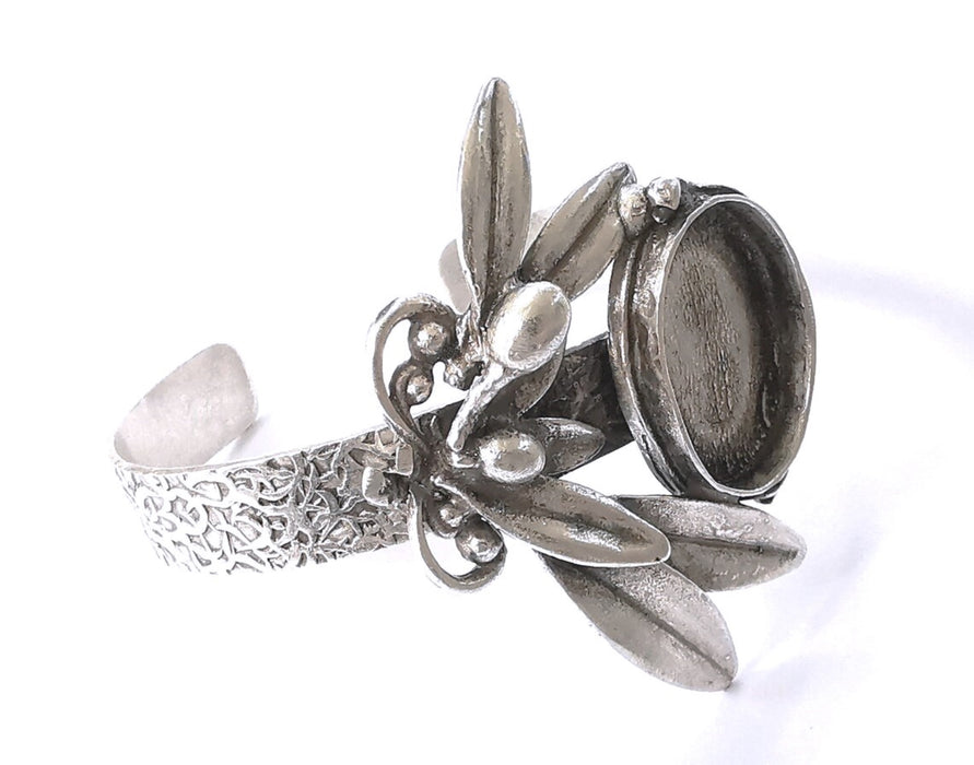 Leaves flower bracelet brass cuff blank bezel Glass cabochon base Adjustable antique silver (25x18mm ) G24463