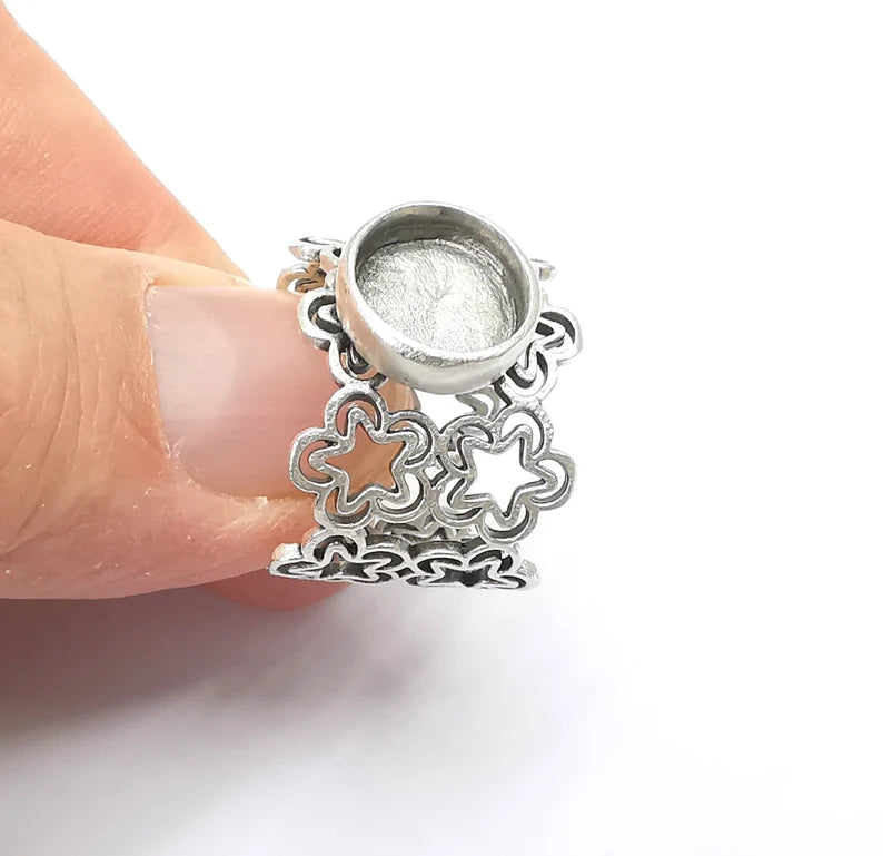 Silver Ring Blank Setting, Cabochon Mounting, Adjustable Resin Ring Base Bezels, Antique Silver Plated (10mm round bezel) G33526