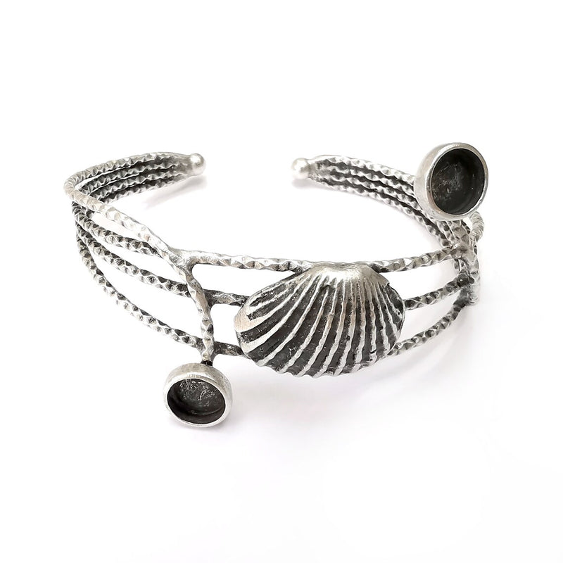Scallop Silver Bracelet Brass Cuff Blank Bezel Glass Cabochon Base Adjustable Antique Silver Brass (8 mm blank) G34093