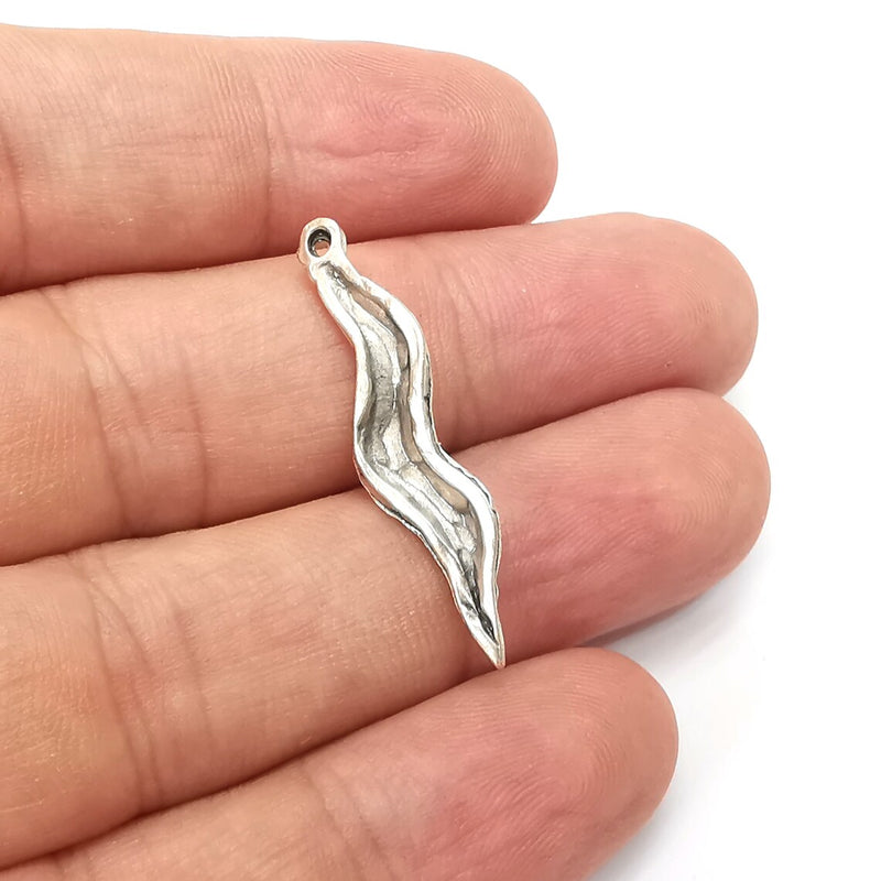 4 Spike Charms, Antique Silver Plated (34mm) G34094