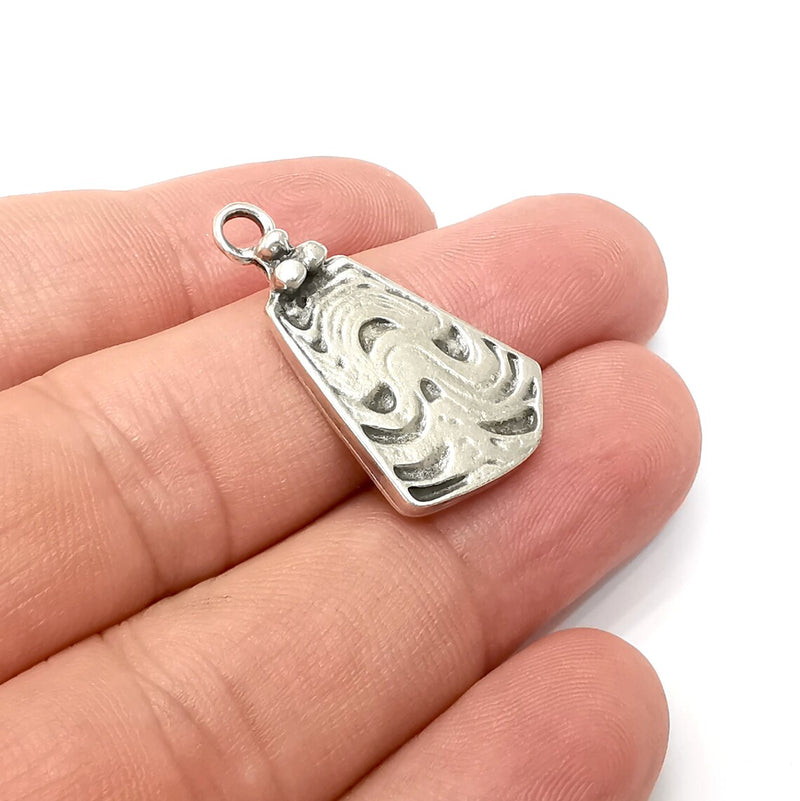 2 Wave Charms, Antique Silver Plated Pendant (31x18mm) G34121