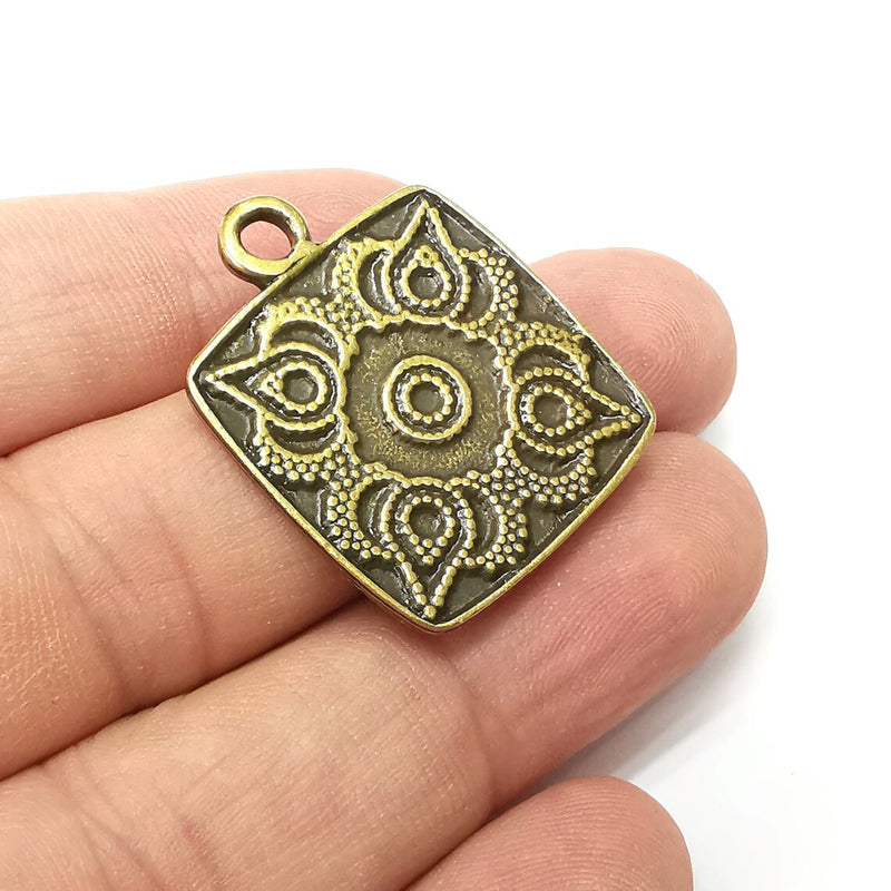 Antique Bronze Charms, Antique Bronze Plated (32x26mm) G34324