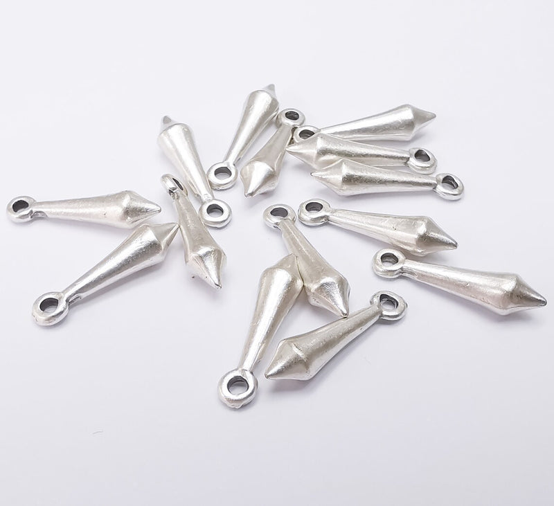 5 Silver Spike Small Charms Antique Silver Plated Charms (18x4mm) G34374