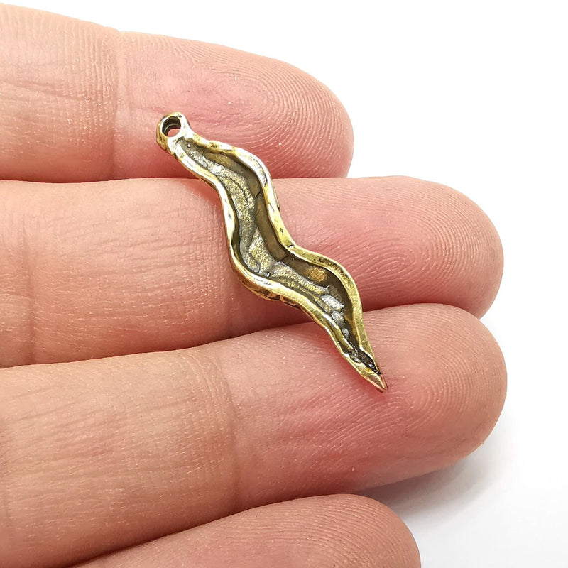 5 Spike Charms, Antique Bronze Plated (34mm) G34323