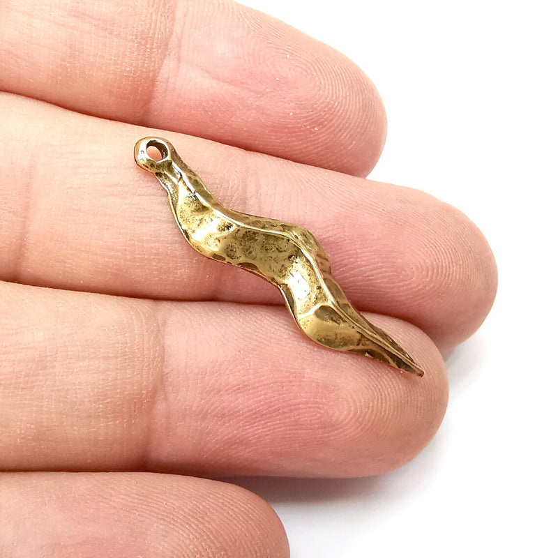 5 Spike Charms, Antique Bronze Plated (34mm) G34323