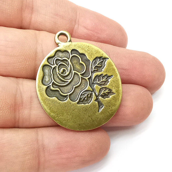 Rose , Flower Round Charms, Antique Bronze Plated (40x33mm) G34331