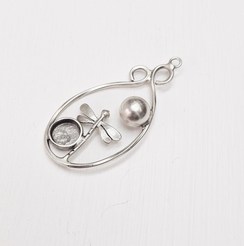 Dragonfly Ball Round Pendant Base Setting Bezel Blank Antique Silver Plated Brass Pendant (61mm) (12mm blank) G34635