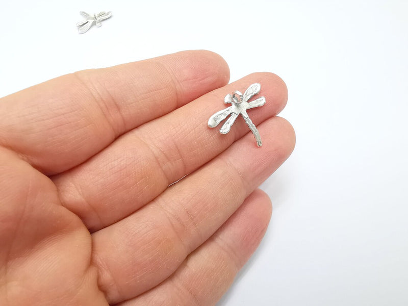 Dragonfly Charms, Silver Earring Parts, Necklace Materials, Chain Bracelet Parts, Anklet Charms, Antique Silver Plated Brass 23x20mm G34904