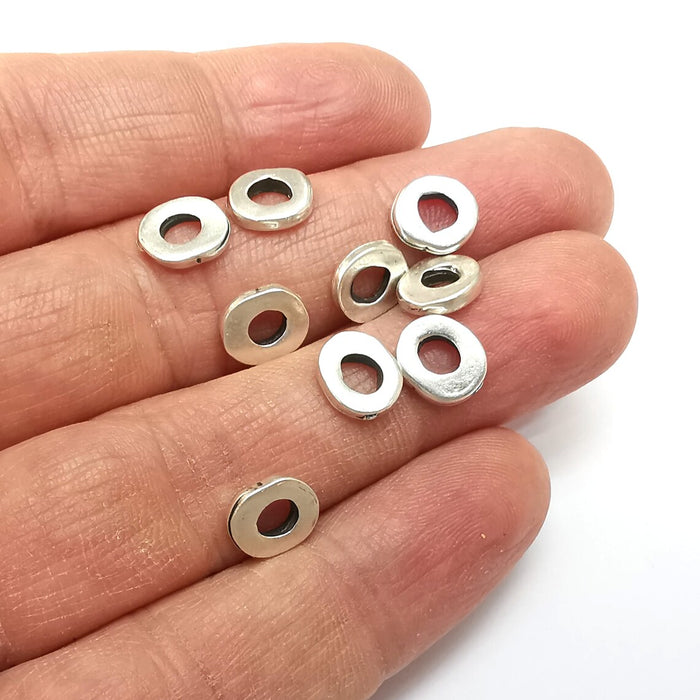 10 Round Beads, Hoop Connector, Discs Findings, Antique Silver Plated (9mm) G35008
