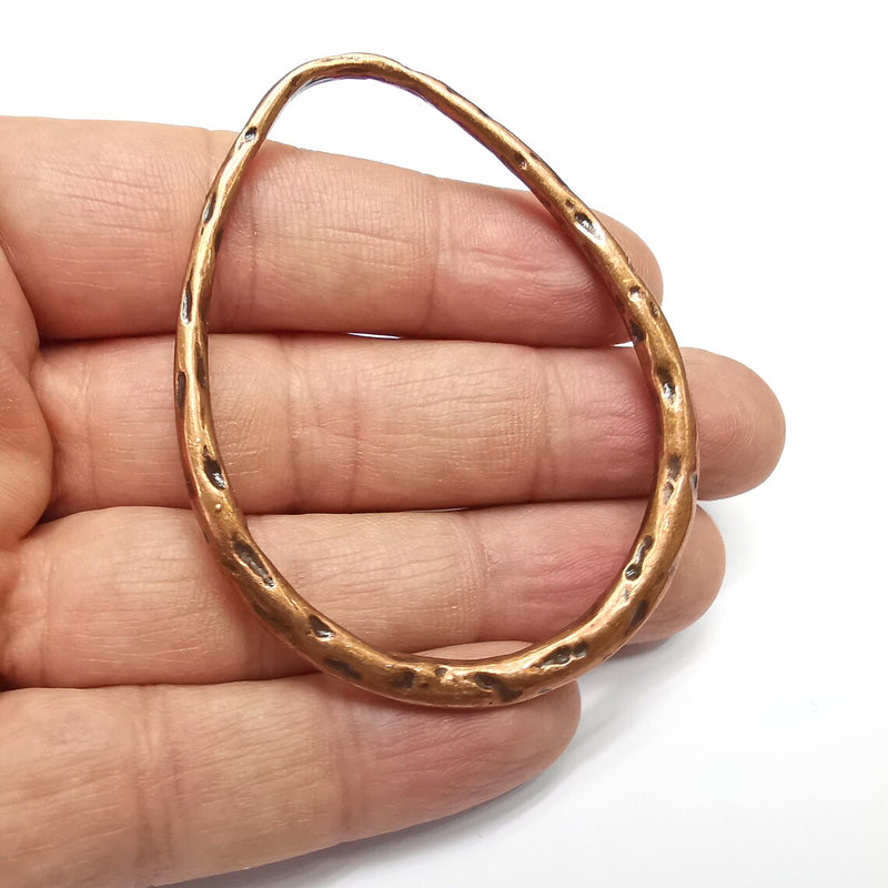 Hammered Frame Connector, Oval Jewelry Parts, Bracelet Component, Antique Copper Findings, Antique Copper Plated Metal (68x54mm) G35056