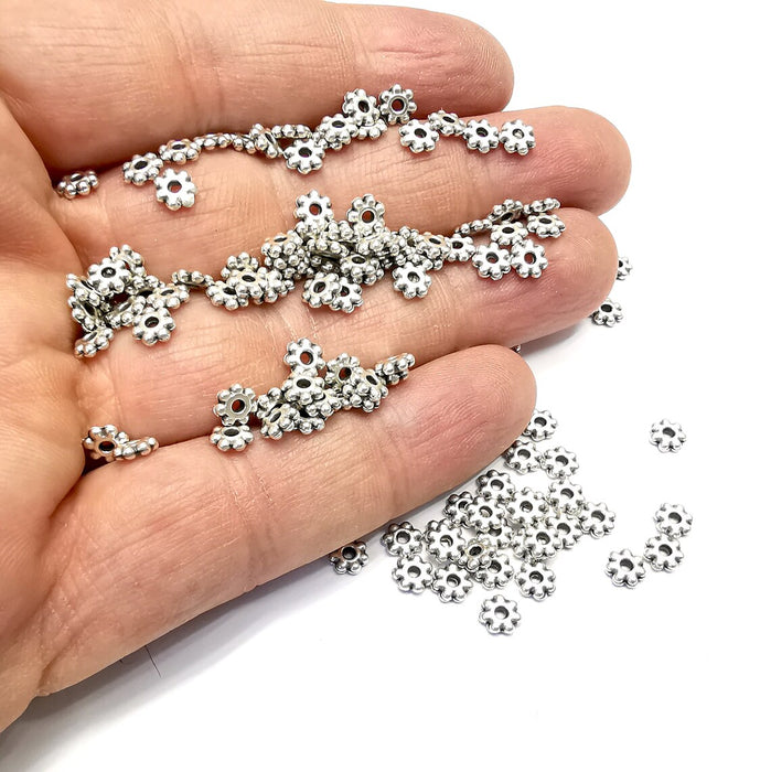 20 Flower Beads, Round Beads, Disc Rondelle, Middle Hole Beads, Flat Beads, Antique Silver Plated Metal Beads (5mm) G34873