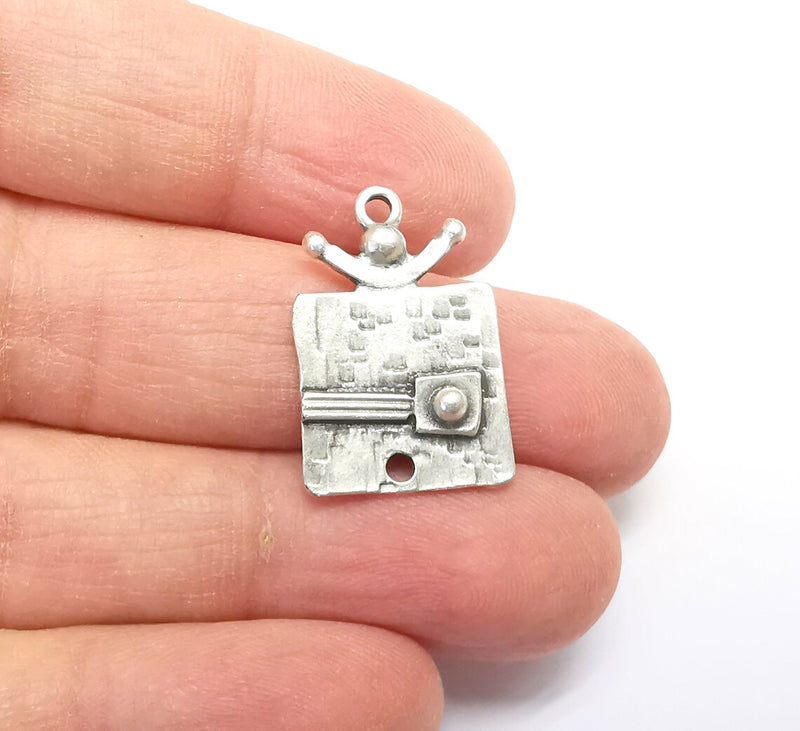 2 Silver Dangle Charms, Boho Charms, Rustic Charms, Earring Charms, Silver Pendant, Necklace Parts, Antique Silver Plated 25x16mm G35104