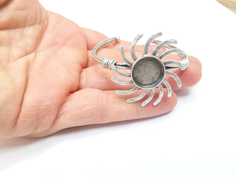 Sun Bracelet, Wire Wrapped Bracelet, Bangle Bezel, Cuff Resin Blank, Wristband Cabochon Base, Adjustable Antique Silver Brass (16mm) G34915