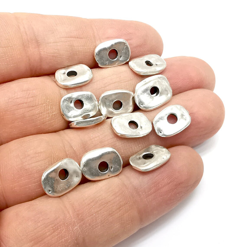 10 Hammered Disc, Middle Hole Charms, Rectangle Antique Silver Plated Charms (12x8mm) G35194