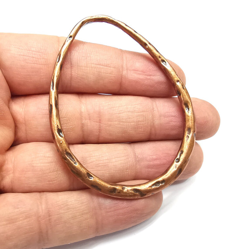 Hammered Frame Connector, Oval Jewelry Parts, Bracelet Component, Antique Copper Findings, Antique Copper Plated Metal (68x54mm) G35056