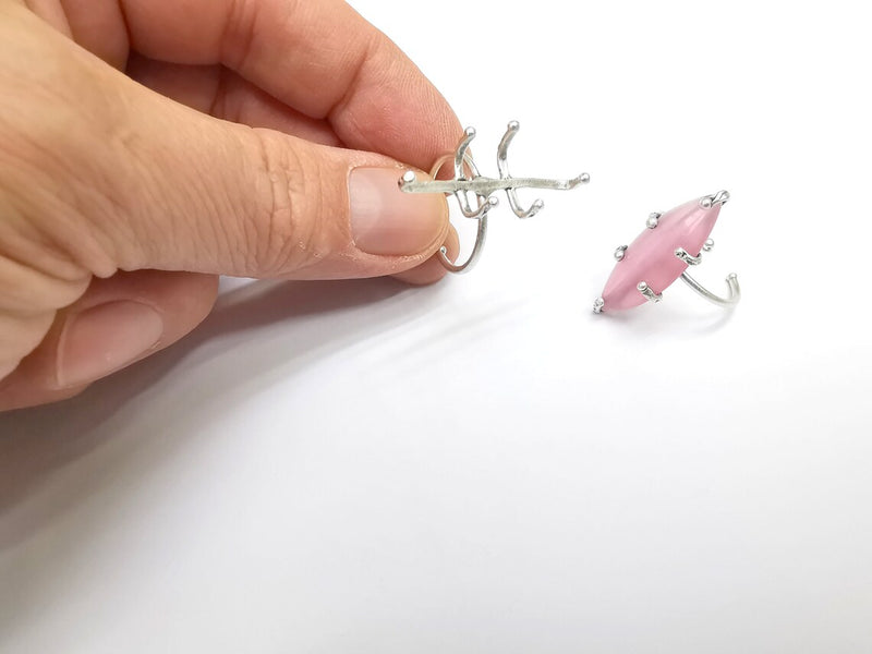 Silver Claw Ring Setting, Cabochon Blank, Resin Bezel, Oval Mounting, Claw Frame Base, Adjustable Antique Silver Plated Brass 30x10mm G35238