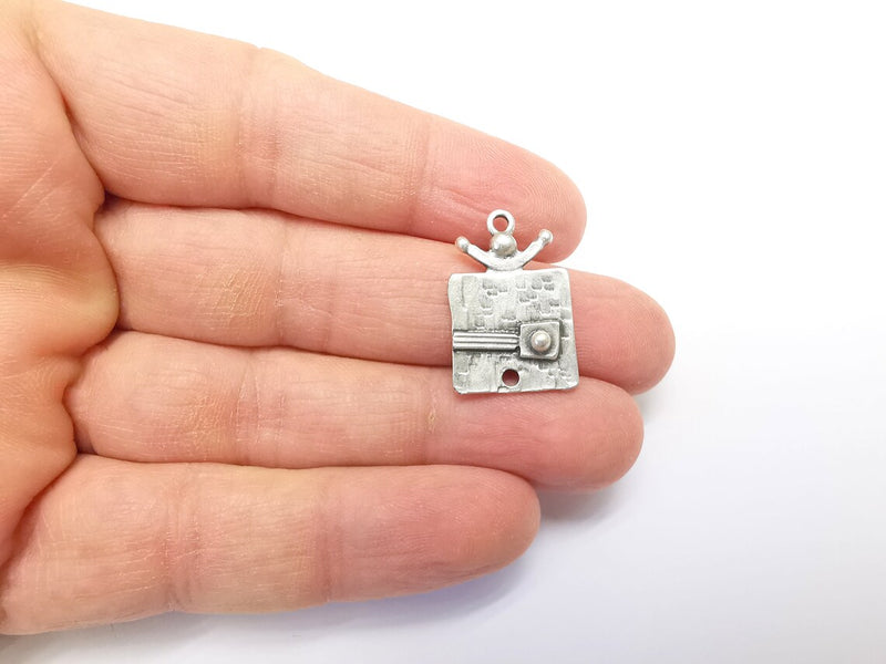 2 Silver Dangle Charms, Boho Charms, Rustic Charms, Earring Charms, Silver Pendant, Necklace Parts, Antique Silver Plated 25x16mm G35104