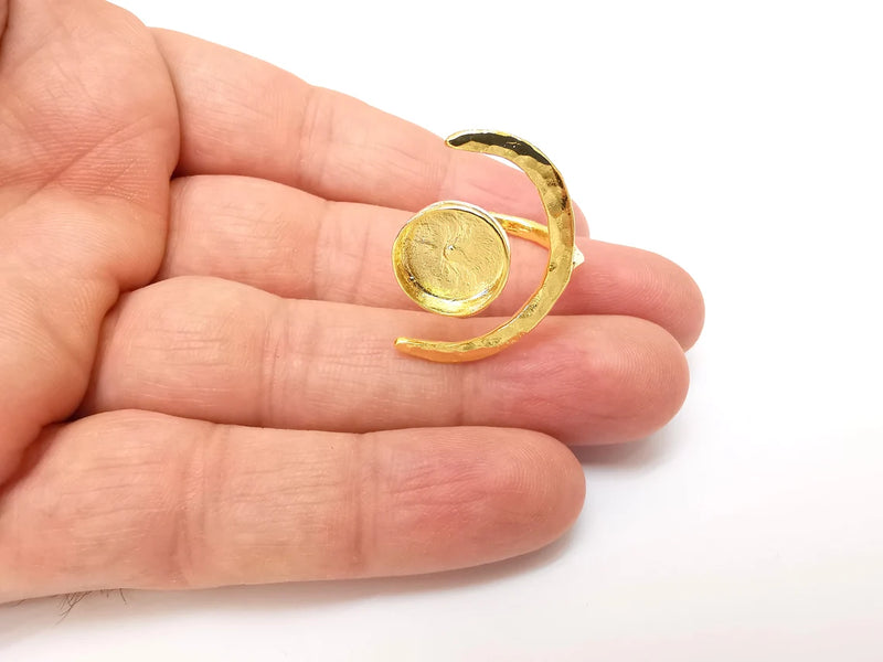 Gold Ring Crescent Setting, Moon Ring Blank, Resin Bezel, Celestial Ring Mounting, Epoxy Frame, Adjustable Antique Gold Plated 12mm G35588