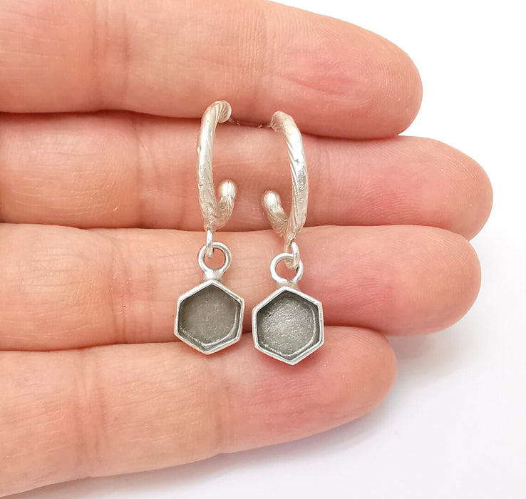 Earring Stud Base, Hexagon Earring Blank, Ear Settings Resin Bezel, Cabochon Mounting, Antique Silver Plated Brass (8mm blanks) G35590