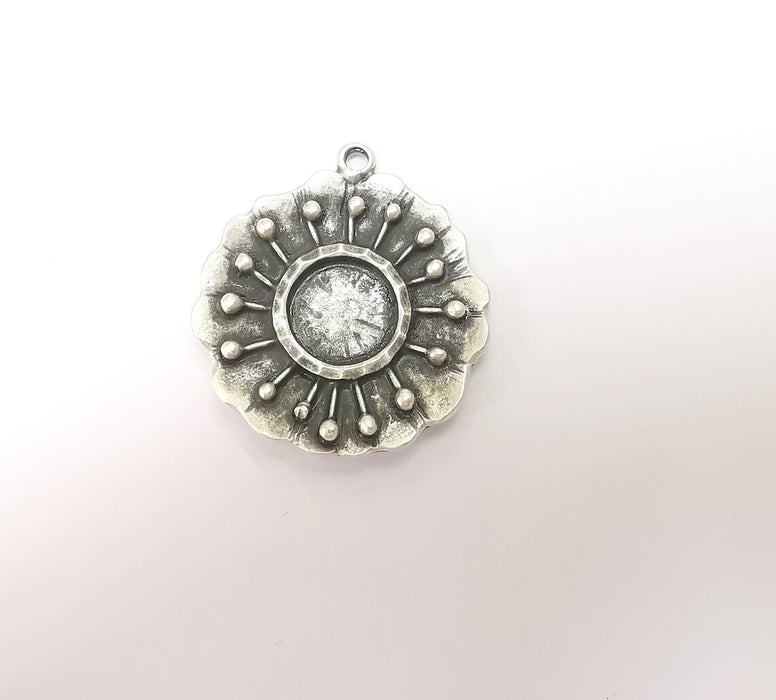 Silver Dangle Charms Blank, Earring Charms Base, Cabochon Bezel, inlay Mounting, Resin Necklace, Antique Silver Plated Brass 35x22mm G35662