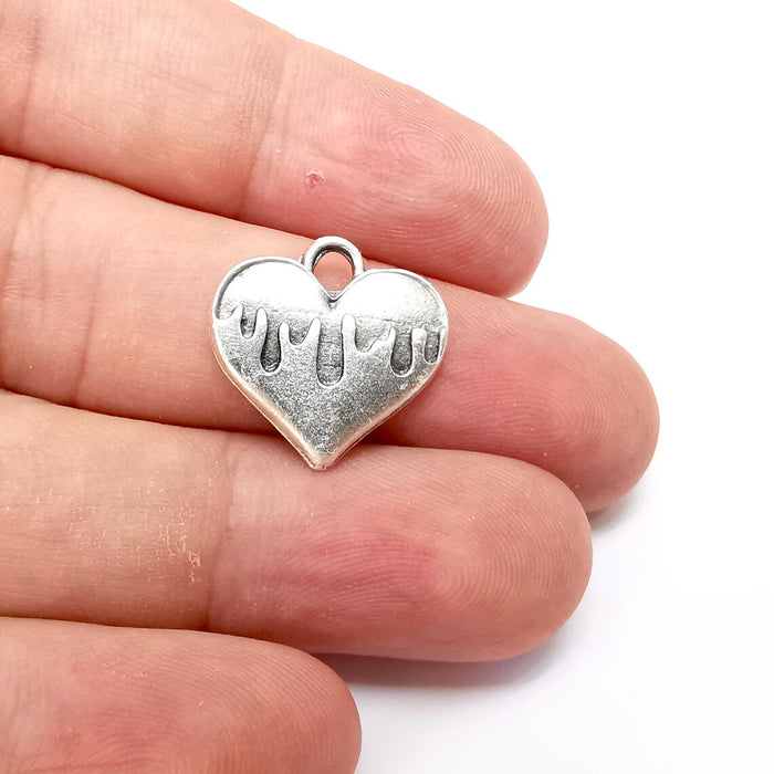 5 Heart Charms, Silver Charms, Boho Charms, Earring Charms, Silver Pendant, Necklace Parts, Antique Silver Plated 19x18mm G36256