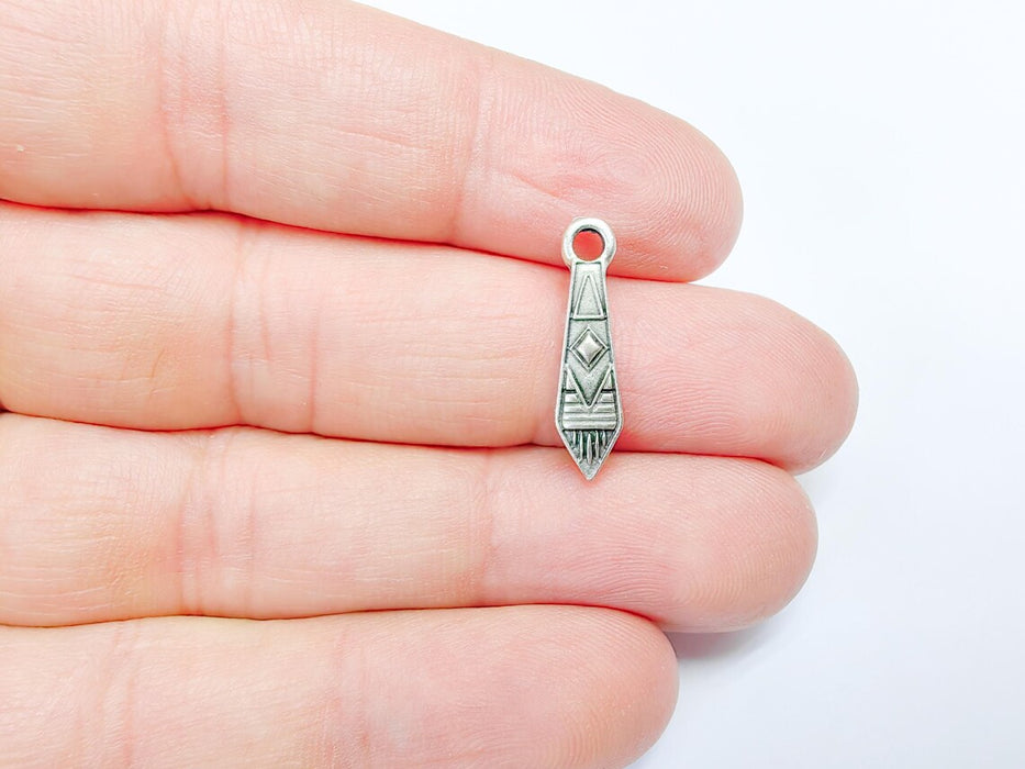 Minimalist Boho Charm, Vintage Style Charms, Earring Charms, Dangle Pendant, Necklace Parts, Antique Silver Plated 22x5mm G36607