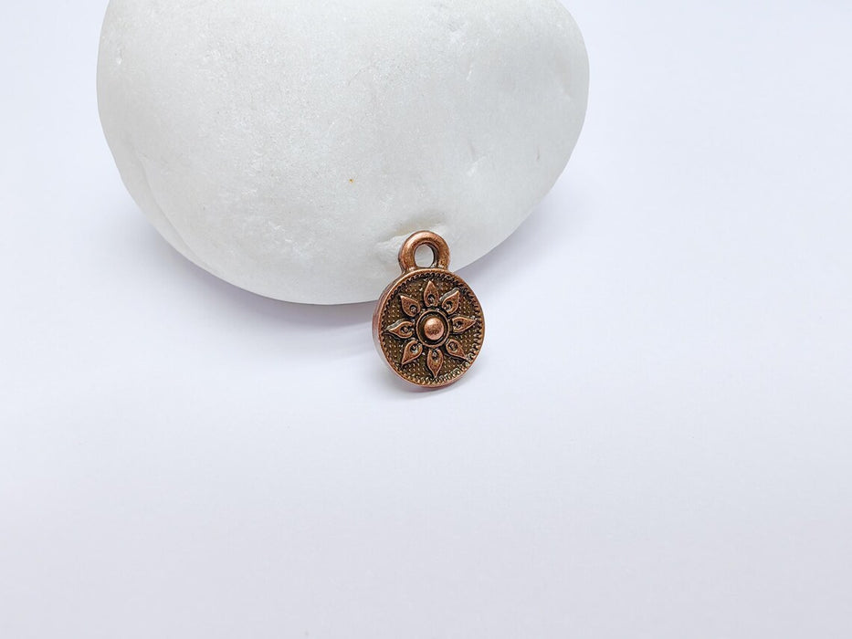 4 Copper Round Flower Charm, Earring Charms, Dangle Bracelet Charms, Necklace Parts, Antique Copper Plated 13x10mm G36675