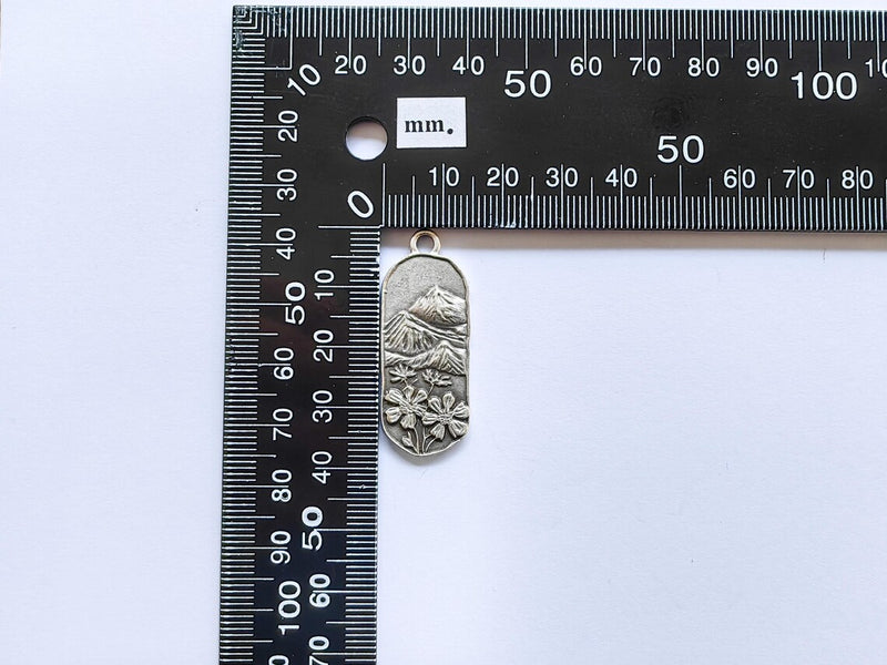 Floral Mountain Charm, Nature Pendant, Hiking Necklace Supply, Outdoor Adventure, Boho Rustic Earring, Antique Silver Plated 39x15mm G36908