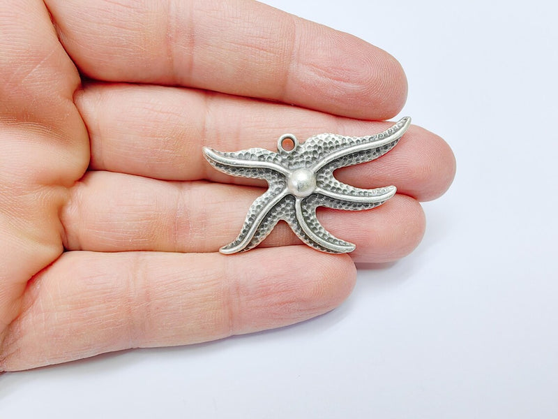 Starfish Pendant, Ocean Beach Charm, Nautical Jewelry Supply, Sea Life Necklace, Coastal Accessory, Antique Silver Plated 43x26mm G36912