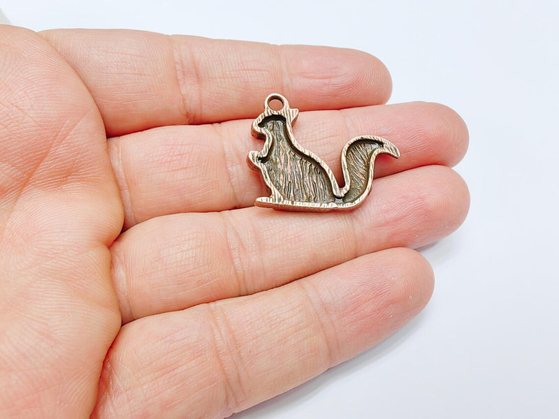 Squirrel Charm, Woodland Animal Pendant, Nature-Inspired Jewelry Making Supply, Cute Handmade Craft, Antique Copper Plated 32x24mm G36991