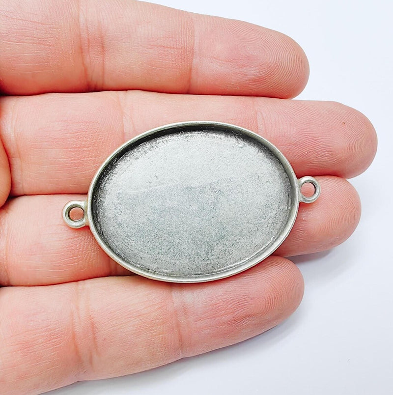 Oval Pendant Bezel Connector, Resin Blank Base, Mosaic Mountings, Dry flower Frame, Polymer Clay base, Antique Silver Plated 40x30 mm G37248
