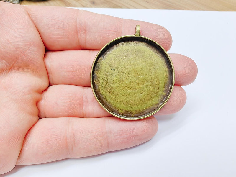 Round Pendant Blanks, Resin Bezel Bases, Mosaic Mountings, Dry flower Frame, Polymer Clay base, Antique Bronze Plated (40mm) G37247