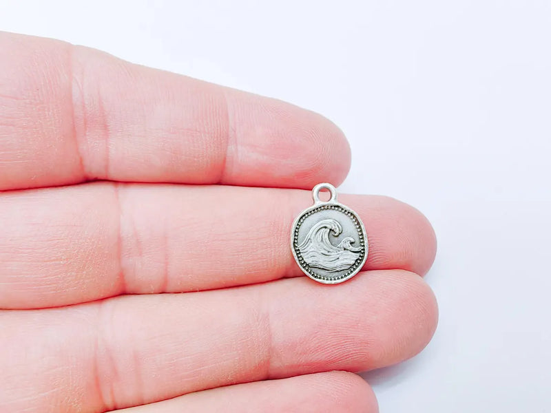 4 Ocean Wave Pendant, Wave Charm, Bracelet Charm, Earring Charm, Sea Symbol, Boho Beach, Surf Charm, Antique Silver Plated 16x13mm G37325