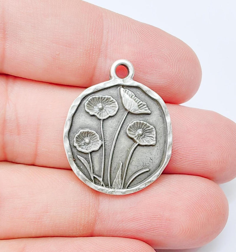 Poppy Flower Charm, Round Floral Pendant, Antique Silver Plated, Jewelry Making Supplies 28x23mm G37334