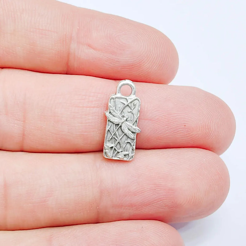 4 Pcs Dragonfly Pendant Charm, Double Sided Nature Design, Antique Silver Plated, 17x8mm, G38132