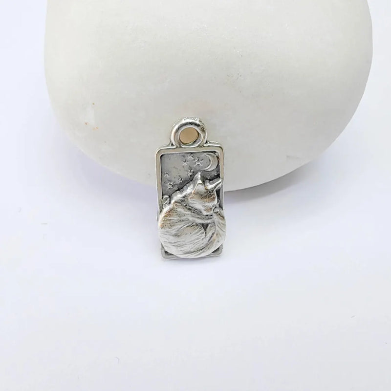 2 Pcs Sleeping Cat Charm Pendant, Moon and Stars Design, Antique Silver Plated, 18x8mm, G38179