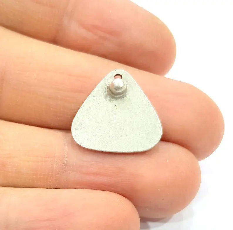 6 Silver Charms Antique Silver Plated Metal (18x17mm) G15420