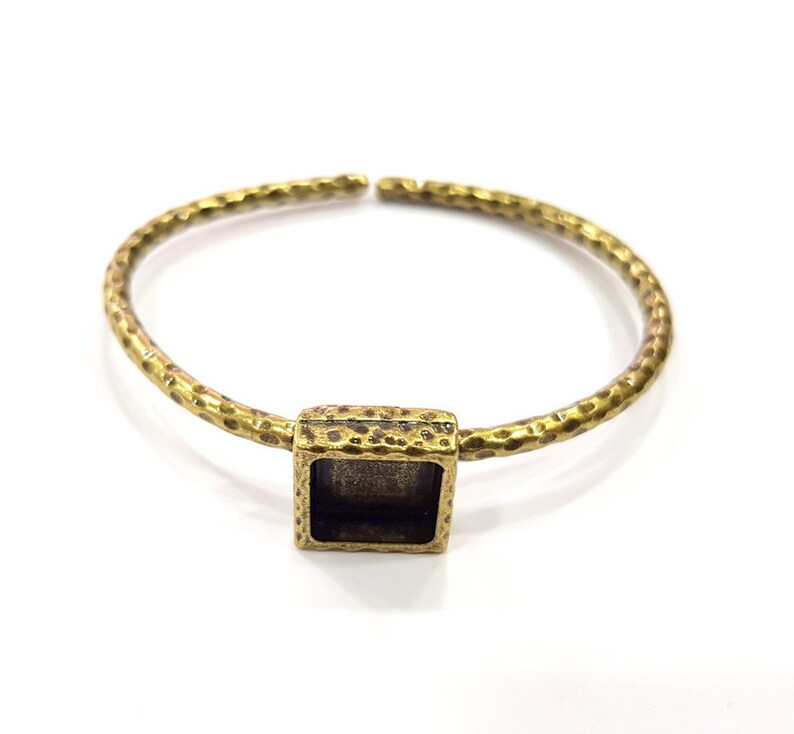 Bracelet Blank Cuff Bezel Resin Cuff inlay Blank Glass Cabochon Base Bezel Hammered Adjustable Antique Bronze Bracelet (10x10mm ) G15993