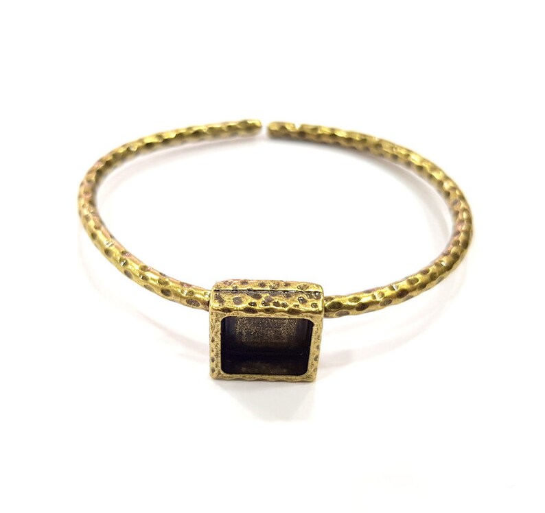 Bracelet Blank Cuff Bezel Resin Cuff inlay Blank Glass Cabochon Base Bezel Hammered Adjustable Antique Bronze Bracelet (10x10mm ) G15993