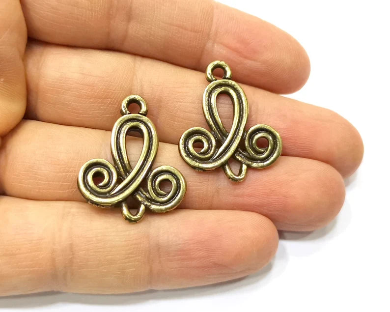 4 Antique Bronze Charm Antique Bronze Plated Charm (28x23mm) G17433