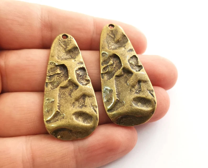 2 Antique Bronze Charm Antique Bronze Charm (46x22mm) G24941