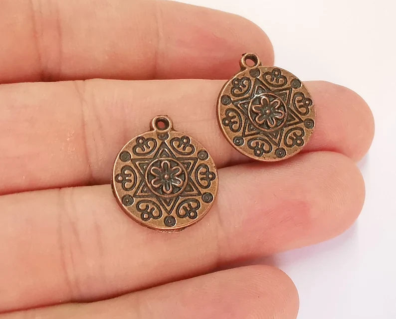 8 Flower Charms Antique Copper Charm Antique Copper Plated Metal (21x18mm) G21885