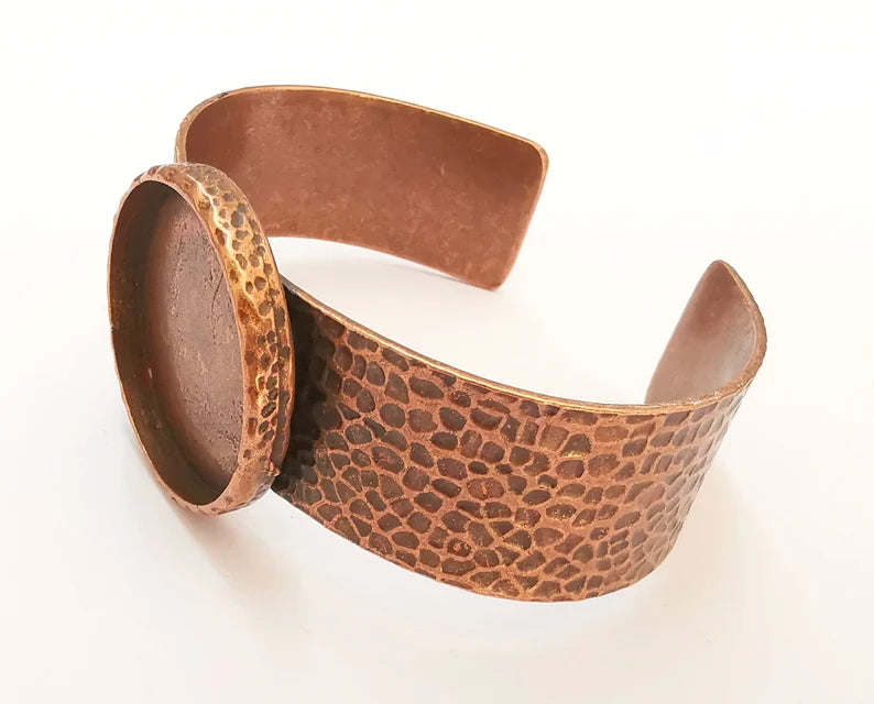 Bracelet Blank Resin Cuff Dry Flower inlay Blank Cuff Bezel Glass Cabochon Base Hammered Adjustable Antique Copper (30mm) G22086