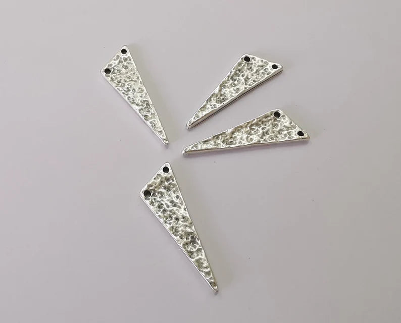 8 Hammered triangle connector charms (Double sided) Antique silver plated charms (30x10mm) G25761