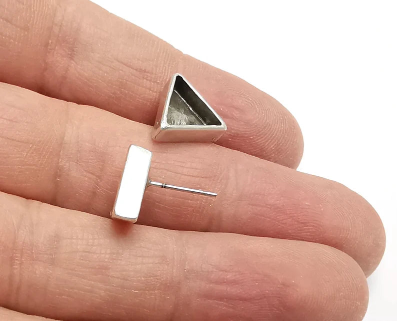 1 Pairs Triangle Silver Earring Set Base Wire Antique Silver Plated Brass Earring Base (10mm blanks) G26926