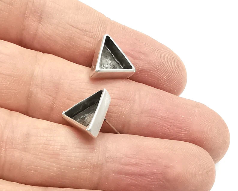 1 Pairs Triangle Silver Earring Set Base Wire Antique Silver Plated Brass Earring Base (10mm blanks) G26926