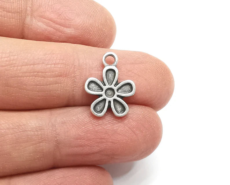 10 Flower Charms Antique Silver Plated Charms (17x13mm) G27392