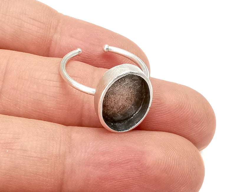 Oval Silver Ring Setting Blank Cabochon Mounting Adjustable Ring Base Bezel Antique Silver Plated Brass (13x10mm Blank) G28195