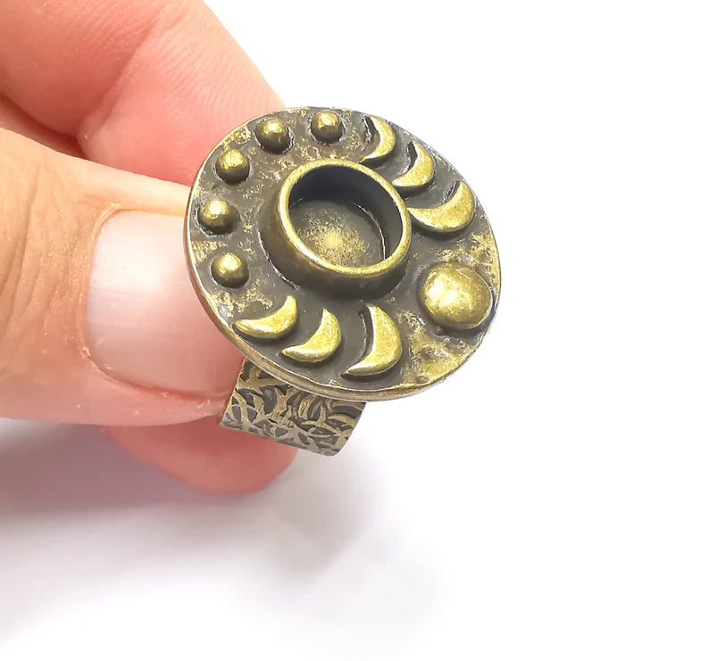 Crescent Moon Ring, The Phases of The Moon Ring Blank Setting, Cabochon Mounting, Adjustable Resin Base Bezels, Antique Bronze (8mm) G28638